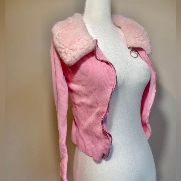 Y2K Pink Ribbed Knit Sweater w/ Fur Collar - Picture 1 of 7